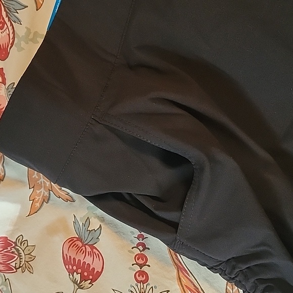 NWT Columbia Black Skort, Large - Picture 6 of 8